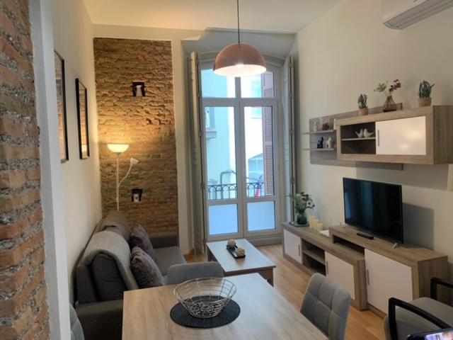 Rosa 2 Bedrooms In City Center Málaga Buitenkant foto